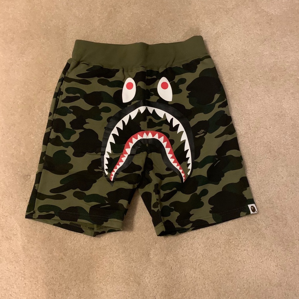 Bape OG Green Camo Shorts Size Small